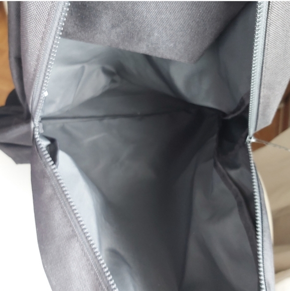 Y2K Club Monaco Sport Backpack - Picture 4 of 5